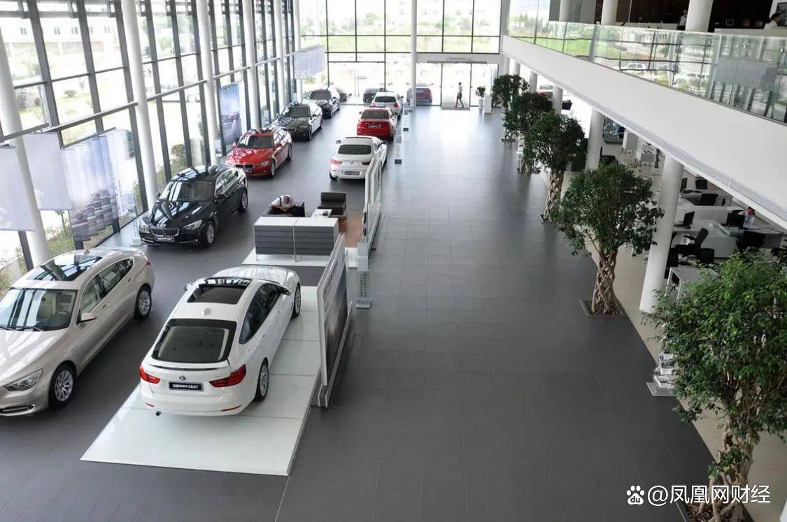 风暴眼丨新能源价格战将燃油车企逼到角落 销售转行跑滴滴，甚至卖汽车销售