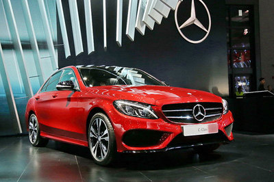 奔驰汽车销售新趋势 数字化体验与个性化定制引领市场变革