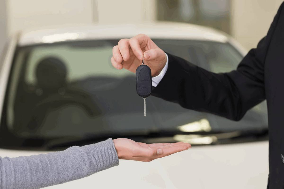 新版《汽车销售管理办法》实施后，汽车捆绑销售真的消失了吗？